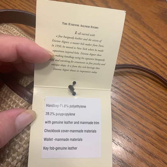 New Old Stock Etienne Aigner Shoulder Bag has tag and key ring Tan - Picture 10 of 15